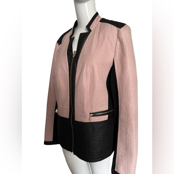Gerry Weber Pink and Black Blazer with Fitted Silhouette - Picture 3 of 5